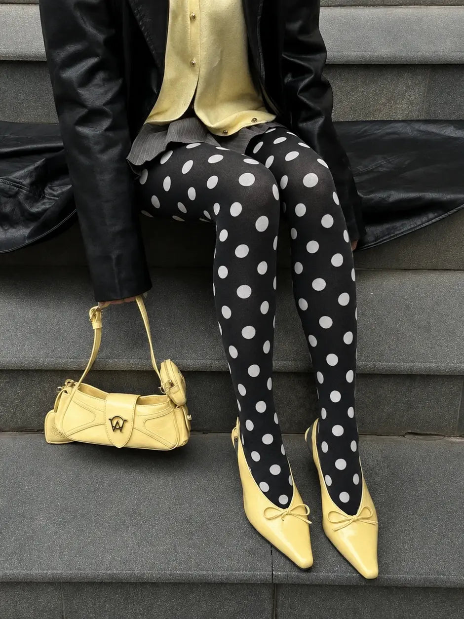 DotCharm Tights - Classic Polka Dot Pantyhose | Viken Plan – VikenPlan